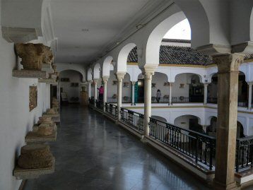 Paez de Castillejo House