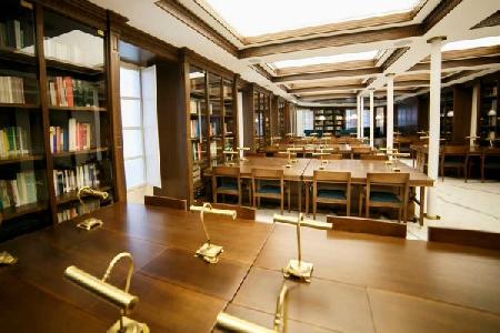 Visitar Sala Literaria Bécquer