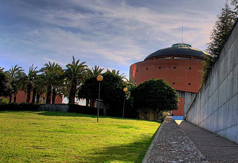 España Badajoz Museo Extremo e Iberoamericano de Arte Contemporáneo Museo Extremo e Iberoamericano de Arte Contemporáneo Badajoz - Badajoz - España