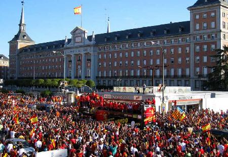 Hoteles cerca de Hípica Deportiva Militar  Logroño