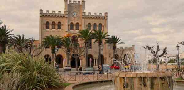 España Ciutadella De Menorca  Plaça des Born Plaça des Born Menorca - Ciutadella De Menorca  - España