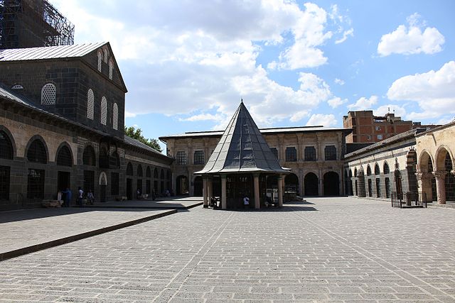 Turquía Diyarbakir  Gran Mezquita de Diyarbakir Gran Mezquita de Diyarbakir Diyarbakir - Diyarbakir  - Turquía