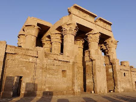 Templo de Sobek y Haroris 
