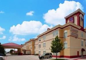 Comfort Suites North