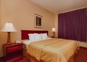 Comfort Suites North