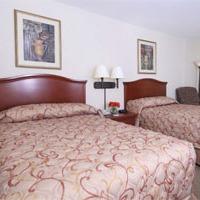 LA QUINTA INN SUITES DOWNTOWN CONFERENCE CENTER