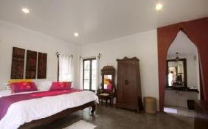 Jasmine Hills Lodge Chiang Mai
