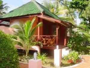 Sand Sea Beach Resort