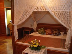 Sand Sea Beach Resort