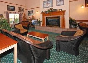 Comfort Suites (Marquette)