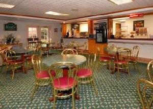 Comfort Suites (Marquette)