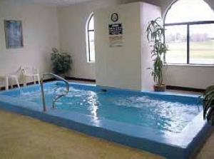 Econolodge Inn & Suites Wichita
