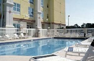 Las mejores ofertas de HOLIDAY INN HOTEL AND SUITES ORLANDO-CONV CTR-INTL DR AREA Orlando 