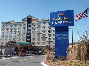 Holiday Inn Express Hauppauge-Long Island