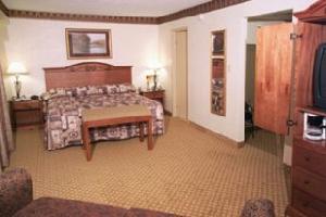 Radisson Hotel & Suites