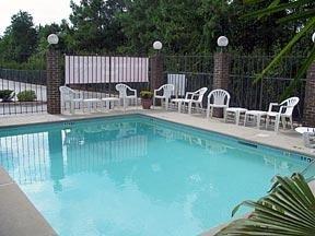 Las mejores ofertas de Econo Lodge Inn & Suites Ft. Jackson Columbia