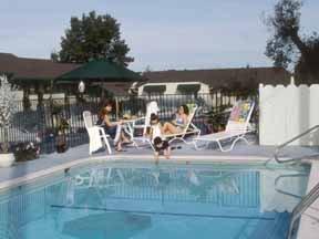 Las mejores ofertas de Quality Inn (Monterrey) Monterey Park