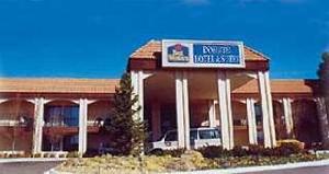 Best Western Inn & Suites Airport