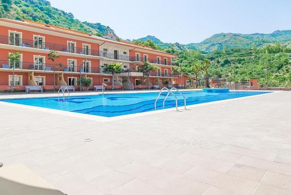 DIAMOND HOTEL & RESORT NAXOS ¿ TAORMINA