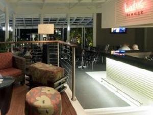 QT PORT DOUGLAS