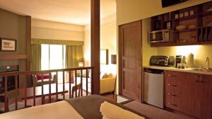 Las mejores ofertas de ESTRIMONT SUITES & SPA Magog