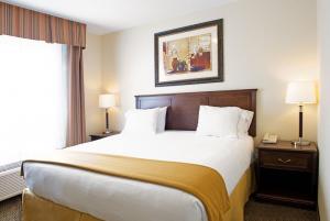 Las mejores ofertas de HOLIDAY INN EXPRESS & SUITES SLAVE LAKE Slave Lake