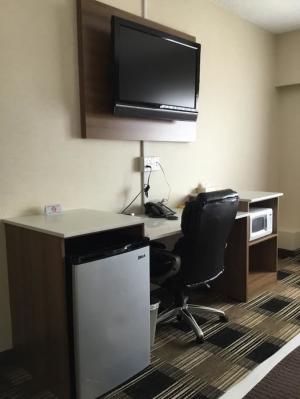 Las mejores ofertas de BAYMONT INN AND SUITES MEDICINE HAT Medicine Hat