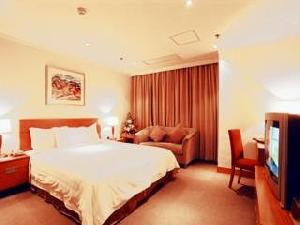 Hong Kong Plaza Service Apartment