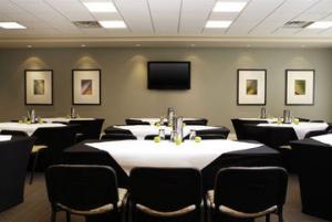 Las mejores ofertas de HOLIDAY INN EXPRESS & SUITES V Vaughan