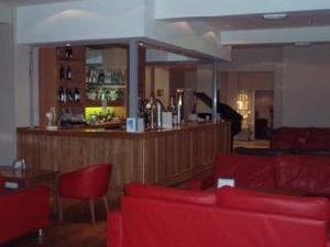 THE SCOTCH CORNER