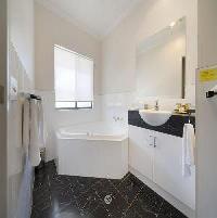 Las mejores ofertas de BLAZING STUMP MOTEL & SUITES Wodonga 