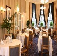 Las mejores ofertas de Swallow Edinburgh Greens Edimburgo