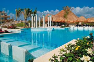 Las mejores ofertas de GRAND PALLADIUM WHITE SAND RESORT & SPA Puerto Juarez 