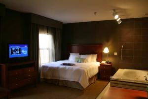 Las mejores ofertas de HAMPTON INN & SUITES VALPARAISO Valparaiso 