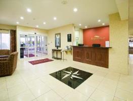 Las mejores ofertas de BAYMONT INN & SUITES  EVANSVILLE Evansville