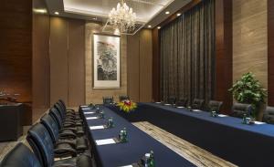 Las mejores ofertas de INTERCONTINENTAL HEILONG LAKE Mishan