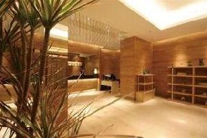 THE INN AT BAY HARBOR