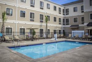 Las mejores ofertas de STAYBRIDGE SUITES JACKSONVILLE - CAMP LEJEUNE AREA Jacksonville