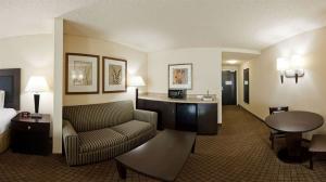 Las mejores ofertas de HOLIDAY INN EXPRESS & SUITES NEWBERRY Newberry