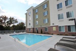 Las mejores ofertas de CANDLEWOOD SUITES GREENVILLE Greenville 