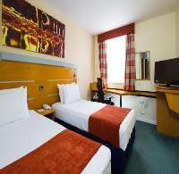 Las mejores ofertas de HOLIDAY INN EXPRESS CARDIFF BAY Cardiff