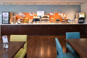 Las mejores ofertas de HOLIDAY INN EXPRESS & SUITES OMAHA WEST Byron