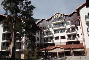 Las mejores ofertas de White House Borovets