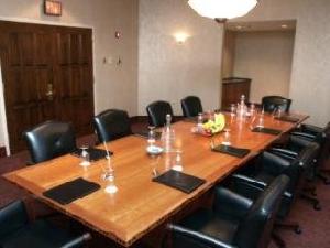 Crowne Plaza Hotel White Plains