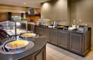 Las mejores ofertas de STAYBRIDGE SUITES PEORIA-DOWNTOWN Peoria 