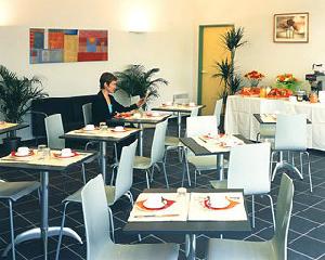 APTS ADAGIO ACCESS MARNE LA VALLEE TORCY