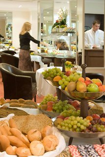 FRASER SUITES LE CLARIDGE CHAMPS ELYSEES