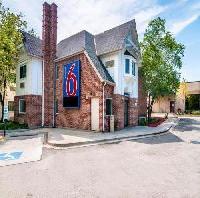 Las mejores ofertas de MOTEL 6 CHICAGO N CENTRAL-ARLINGTON HGT Arlington Heights
