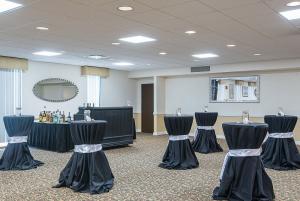 Las mejores ofertas de HOLIDAY INN HOTEL & SUITES NASHUA Nashua 