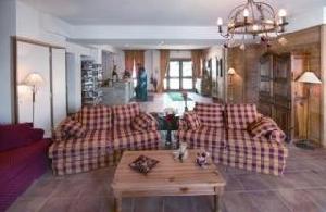 Hameau & Chalets de La Vallée D'or